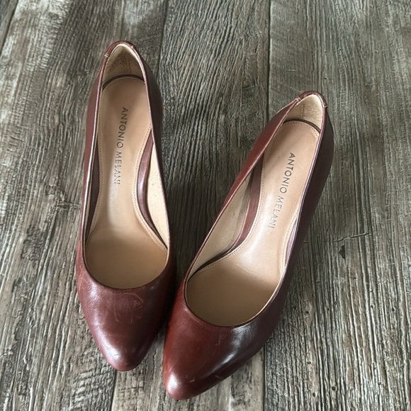 ANTONIO MELANI BROWN HEELS, 6 1/2 M - Picture 2 of 11